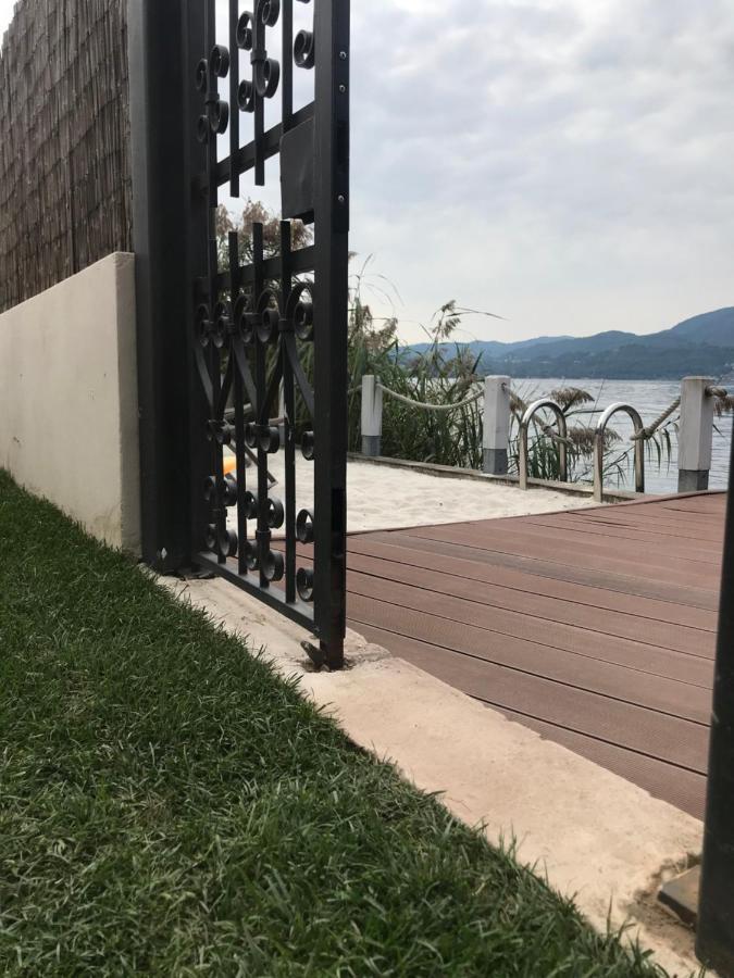 La Playa Cottage Con Spiaggia Privata Pettenasco Εξωτερικό φωτογραφία